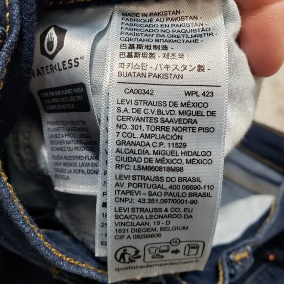 Levi s Jeans Womens 32x27 Blue Boyfriend Denim Dark Wash - Picture 4 of 13